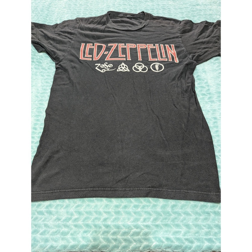 Led Zeppelin Four Symbols Graphic T-Shirt Mens Medium Black Tultex Rock Band Tee